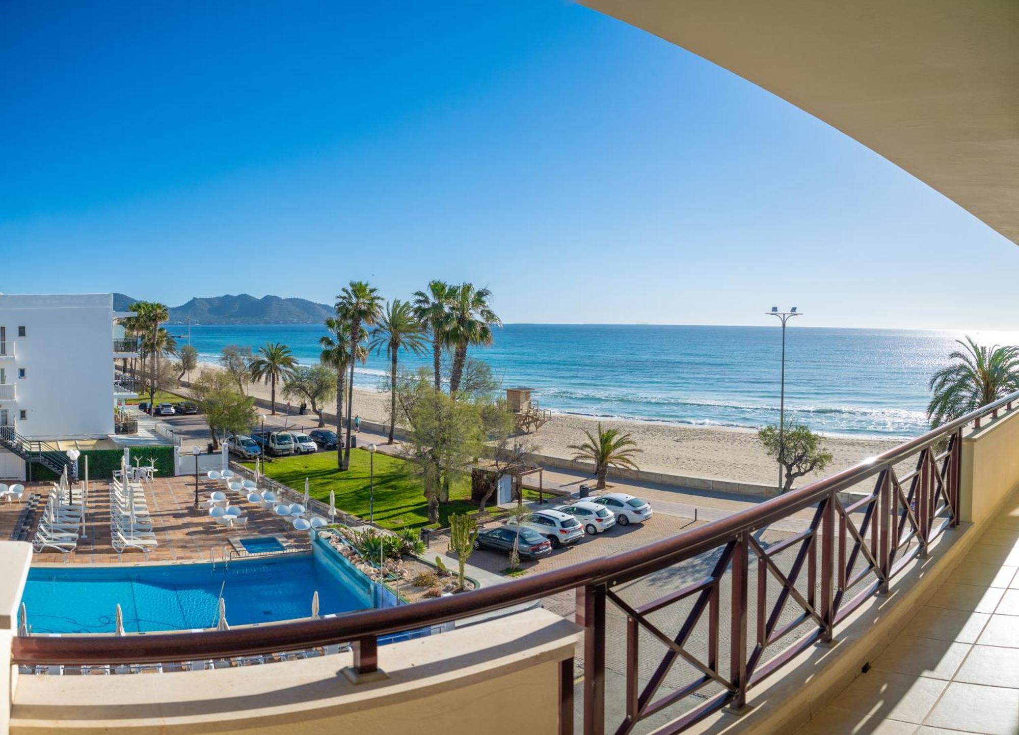 Prope Mare Apartamentos Cala Millor  Buitenkant foto